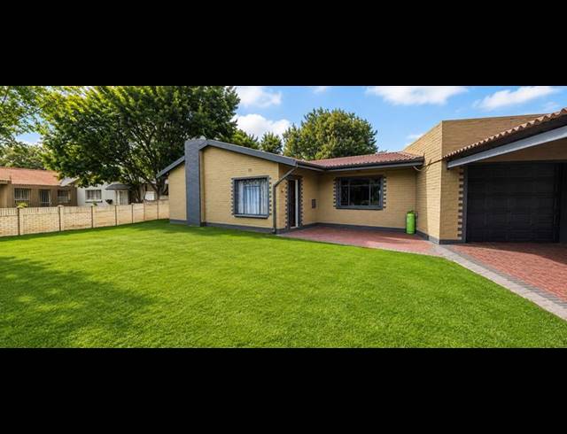 4 BEDROOM HOUSE FOR SALE IN THREE RIVERS